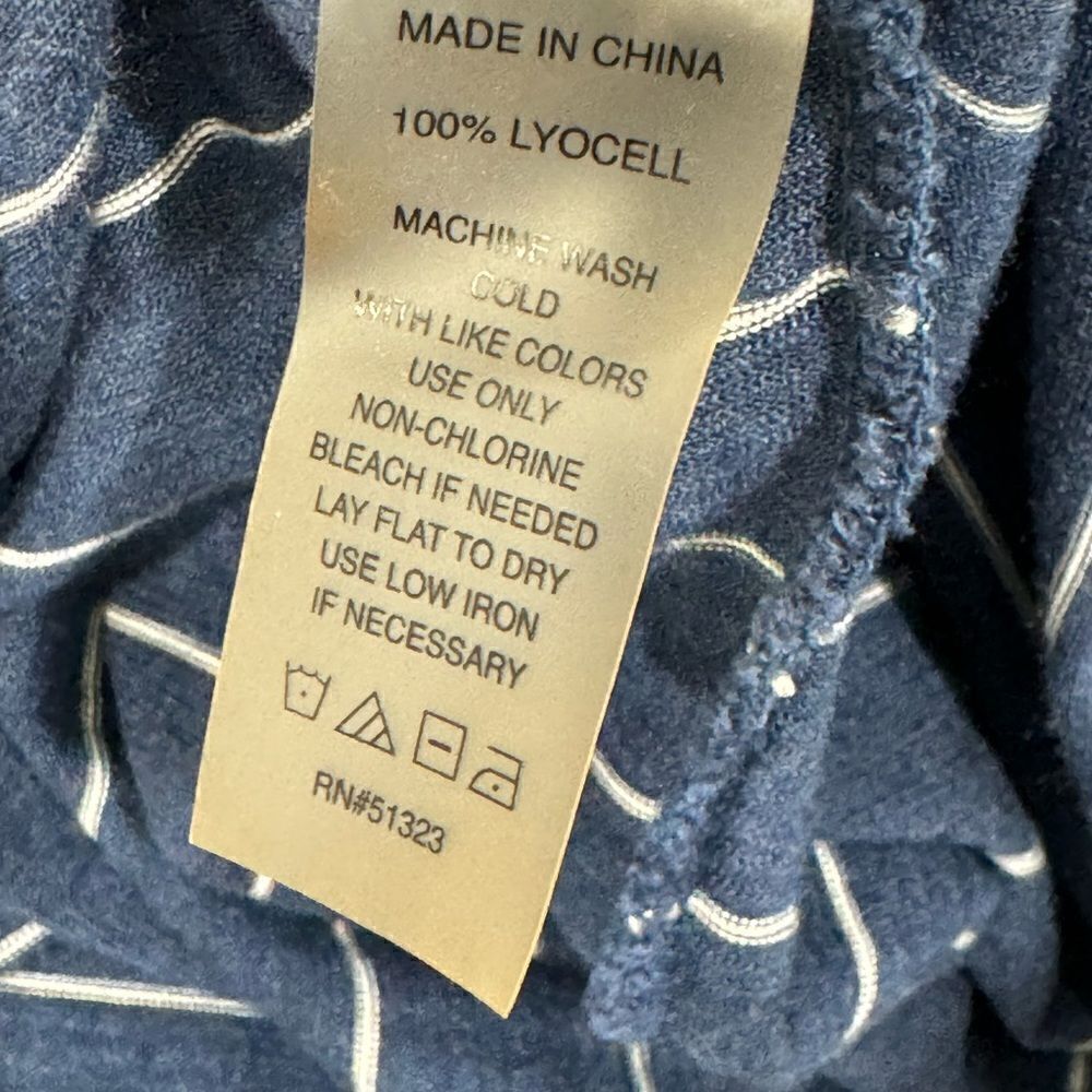 TWO BY VINCE CAMUTO DRESS. - Picture 7 of 7